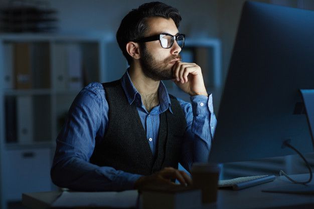 (Español) Los perfiles informáticos entre los más buscados 2017
