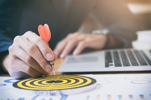 Discussion on performance risks’ modeling and identification